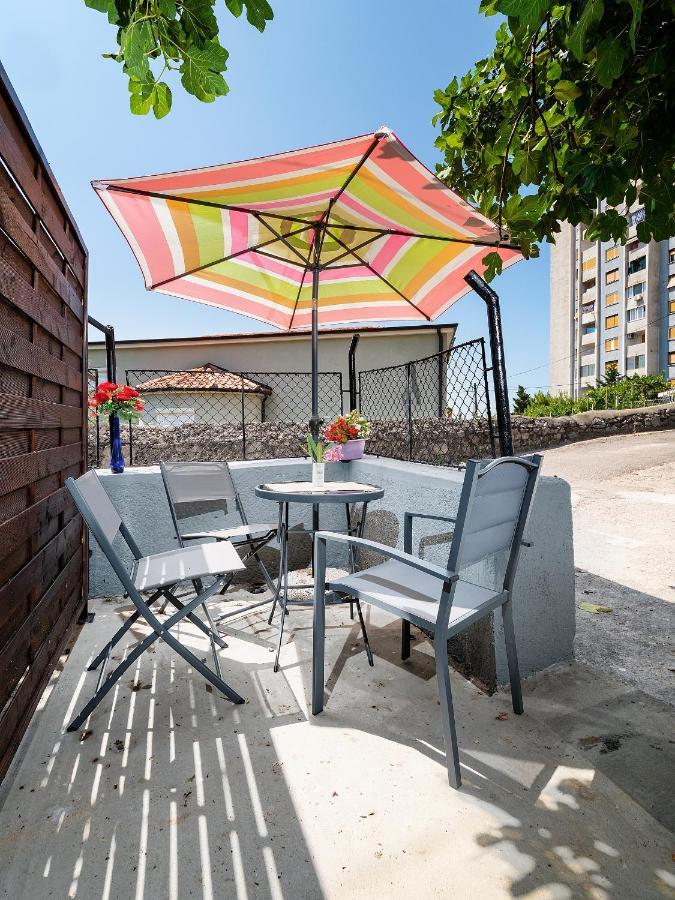Studio Apartment "Kalina" 550 M From Sea リエカ エクステリア 写真